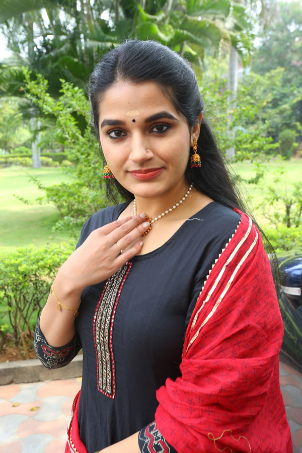 sankeerthana-stills-11.jpg