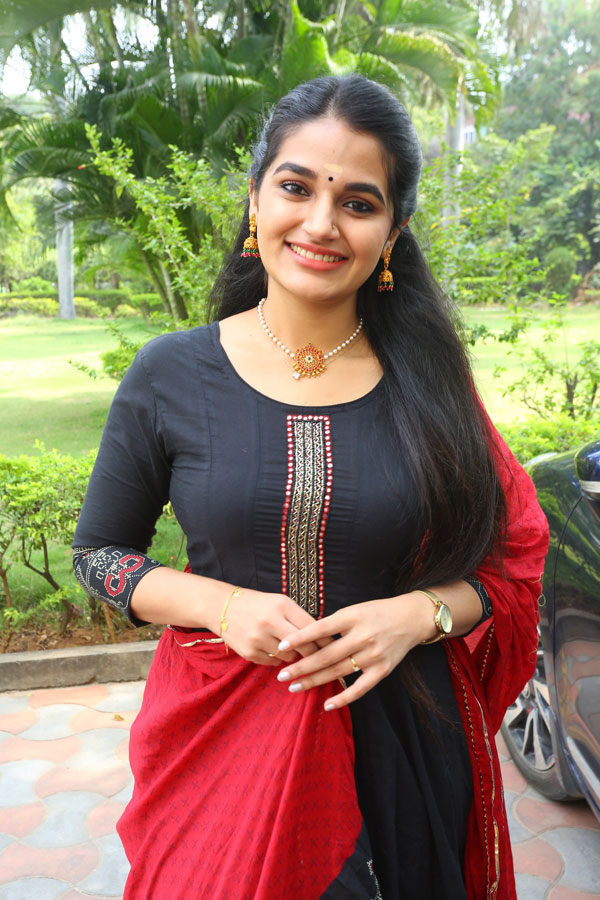 sankeerthana-stills-24.jpg