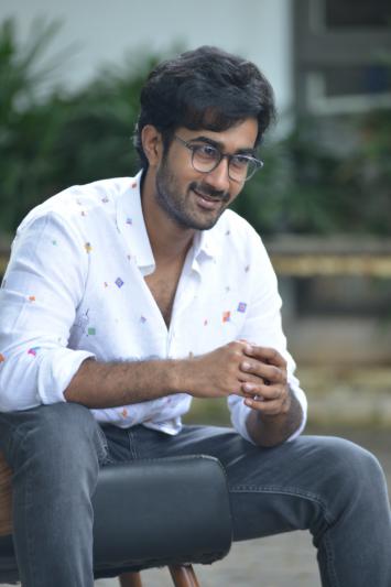 santosh-shoban-stills-19.jpg