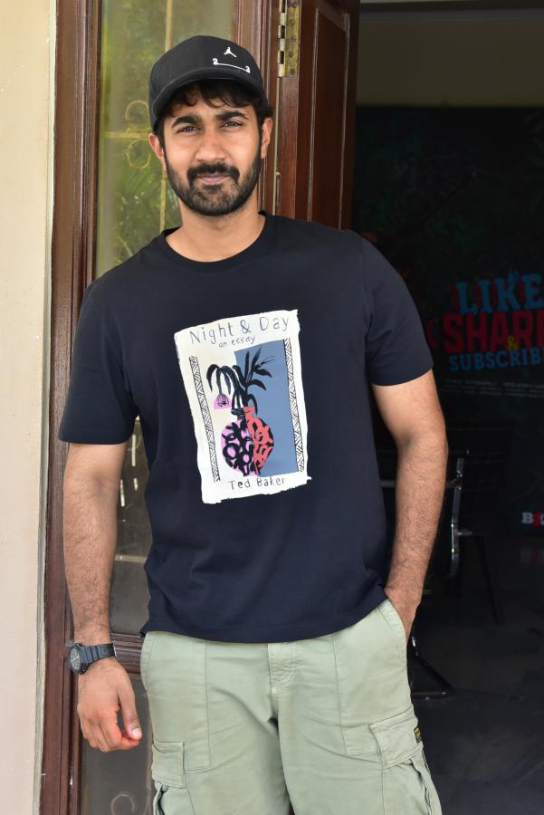 Santosh Shoban Stills