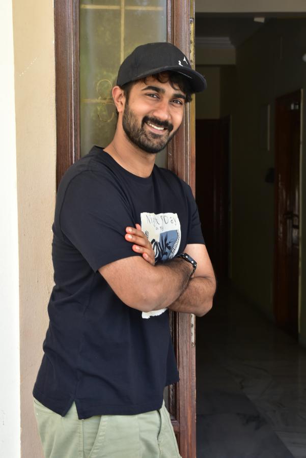 santosh-shoban-stills-2-2.jpg