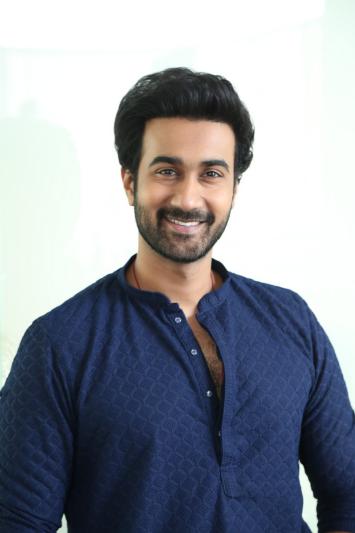 santosh-shoban-stills-3-7.jpg