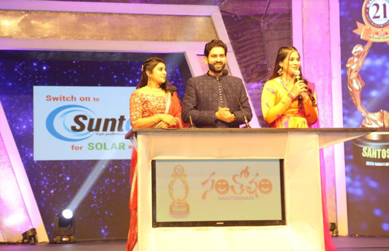 santosham-awards-2022-16.jpg