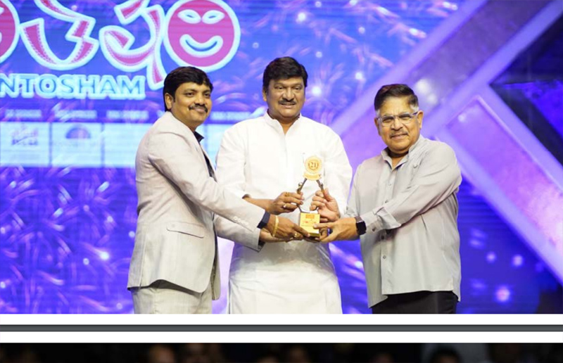 santosham-awards-2022-19.jpg