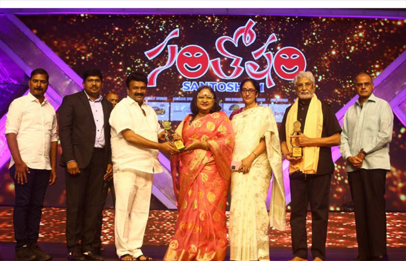 santosham-awards-2022-2.jpg