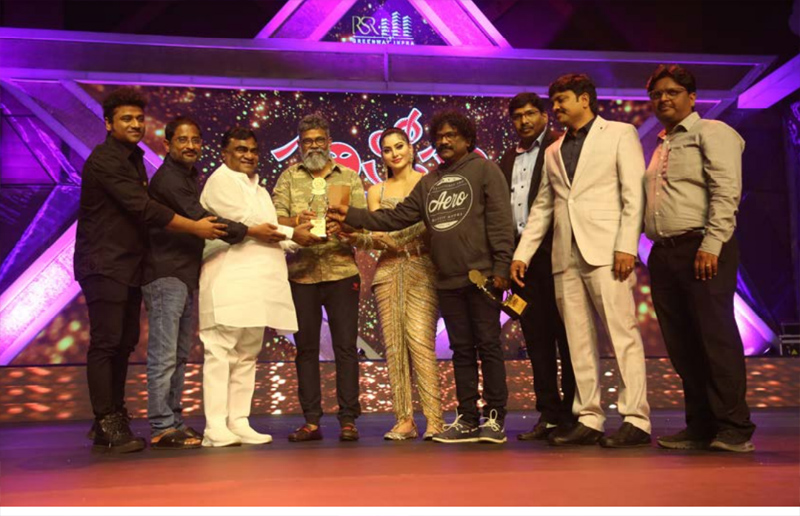 santosham-awards-2022-31.jpg