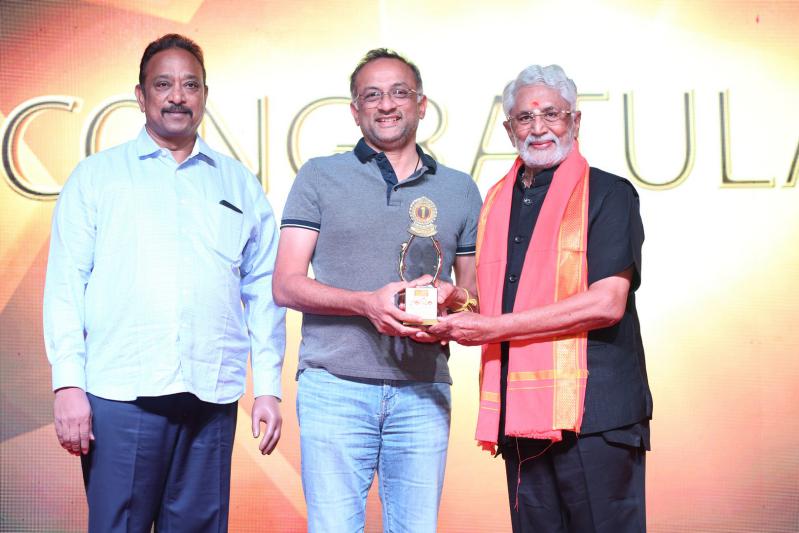 santosham-awards-2022-curtain-raiser-event-5.jpg