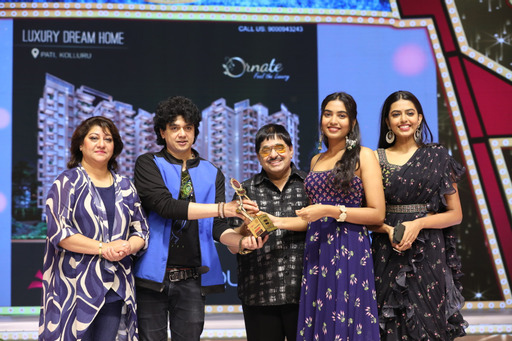 santosham-suman-tv-south-indian-film-awards-2-11.jpg
