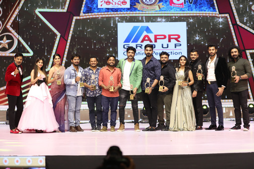 santosham-suman-tv-south-indian-film-awards-2-19.jpg