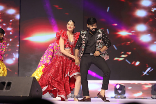 santosham-suman-tv-south-indian-film-awards-3-20.jpg