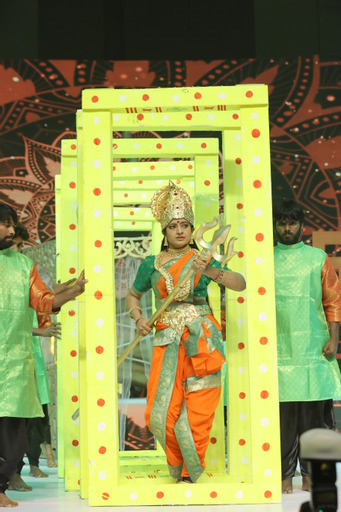 santosham-suman-tv-south-indian-film-awards-3-3.jpg