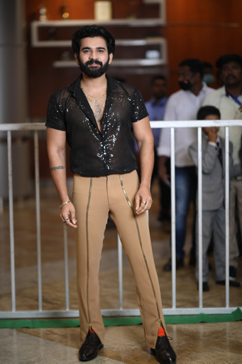 santosham-suman-tv-south-indian-film-awards-3-8.jpg