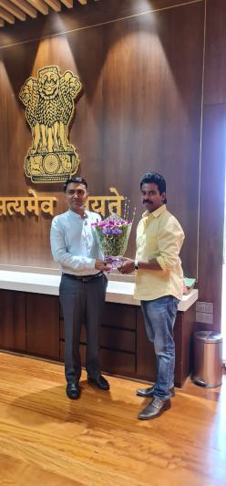 santosham-suresh-kondeti-met-goa-cm-5.jpg