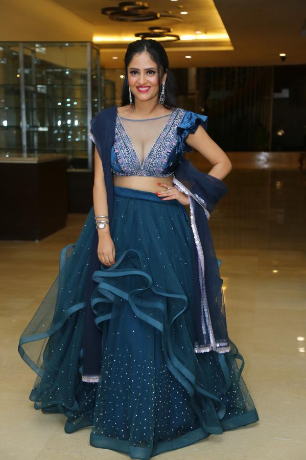 sanya-thakur-stills-17.jpg