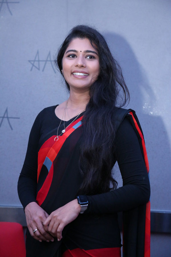 saranya-stills-2-3.jpg