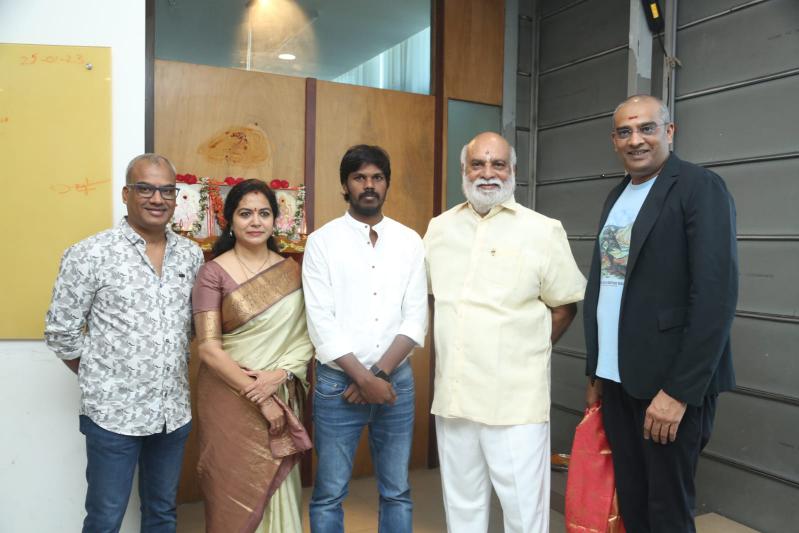 Sarkaru Noukari Movie Launch