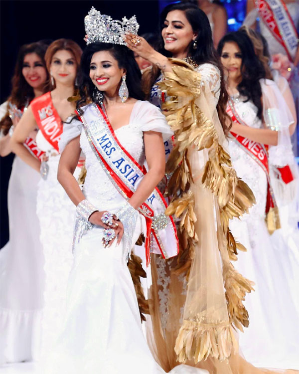 saroja-alluri-won-mrs-asia-usa-2023-title-2.jpg