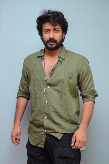 satyadev-stills-2-2.jpg