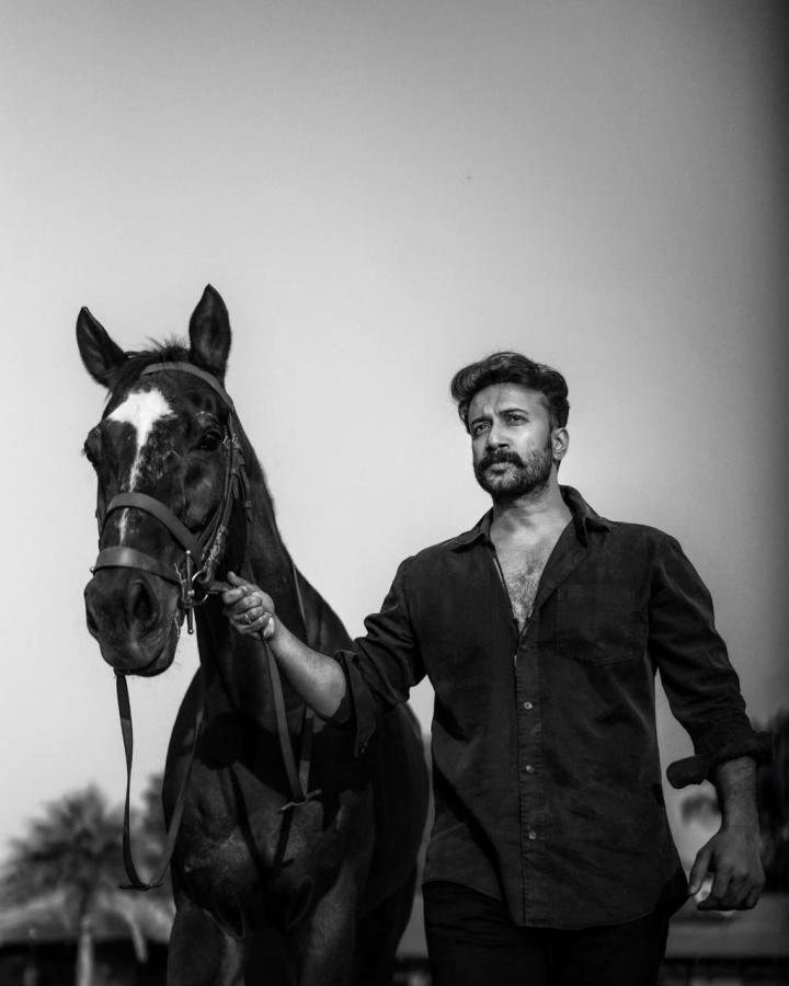 satyadev-stills-4-5.jpg