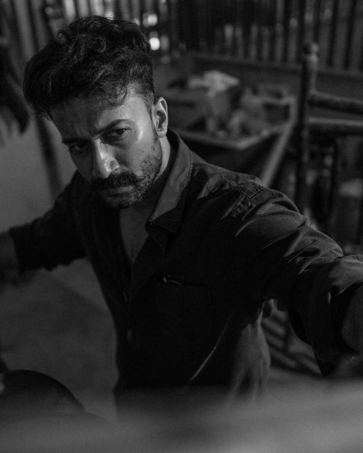 satyadev-stills-4-7.jpg