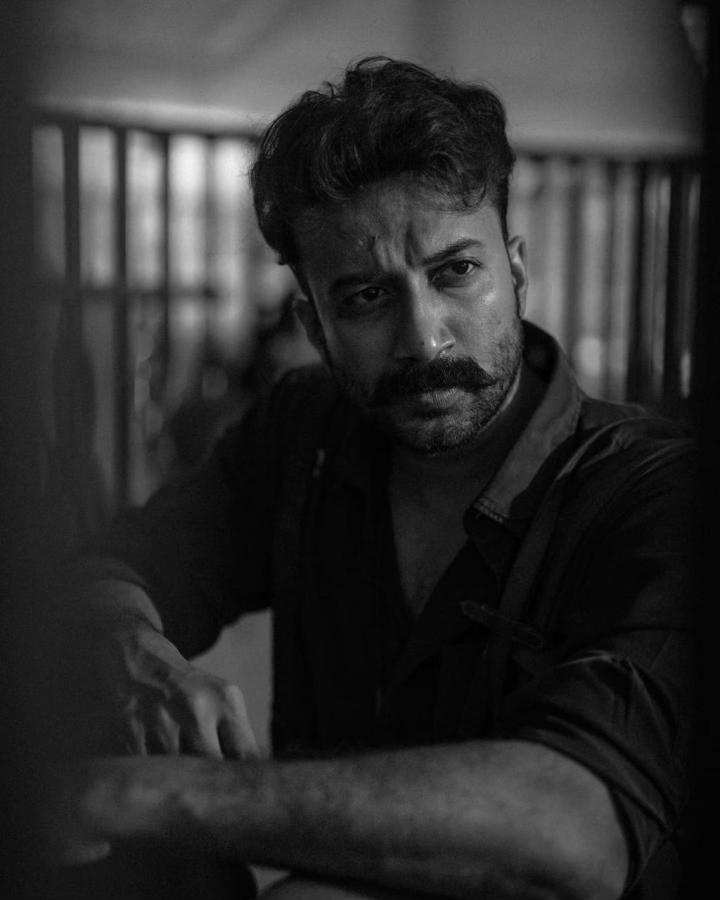 satyadev-stills-4-9.jpg