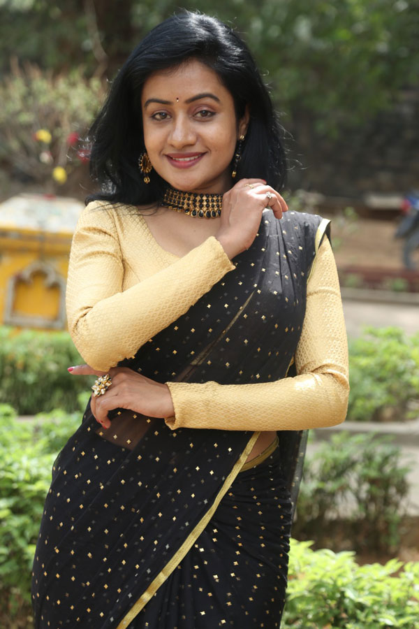 savithri-krishna-stills-15.jpg
