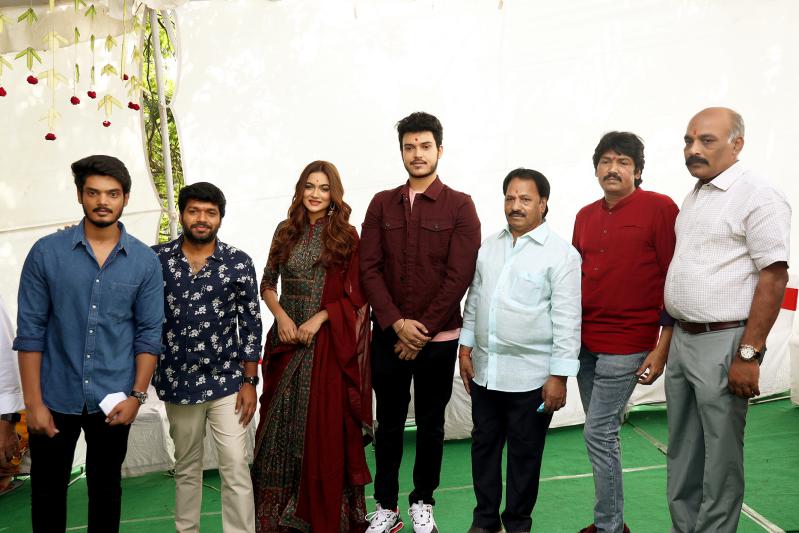 seetamanohara-sriraghava-movie-launch-10.jpg