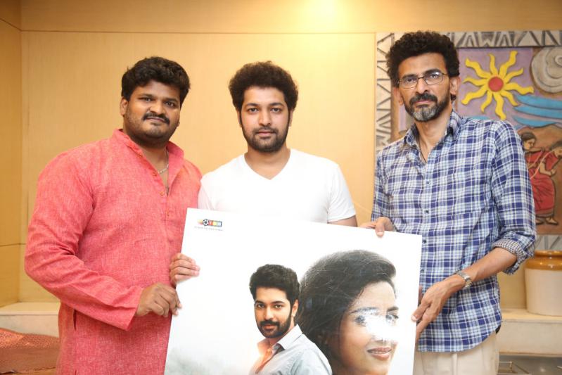 sekhar-kammula-launch-vastunna-vachestunna-first-look-4.jpg
