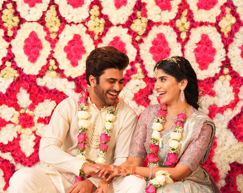 sharwanand-engagement-with-rakshita-reddy-2.jpg