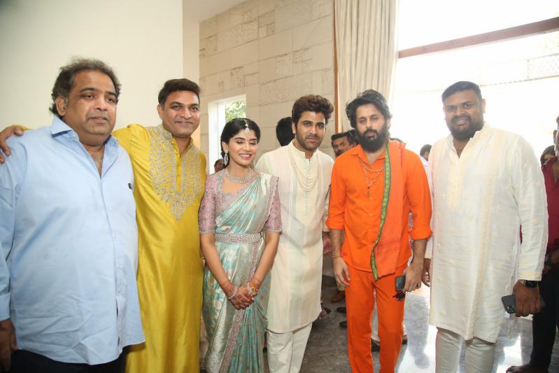 sharwanand-rakshita-reddy-engagement-38.jpg