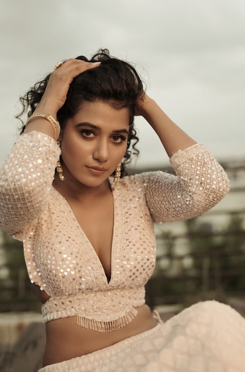 shilpa-manjunath-photoshoot-3.jpg