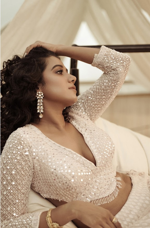 shilpa-manjunath-photoshoot-4.jpg