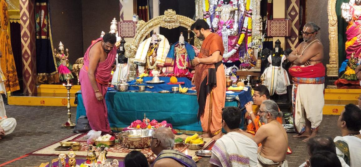 shiva-parvati-kalyanam-at-lv-temple-in-seattle-5.jpg