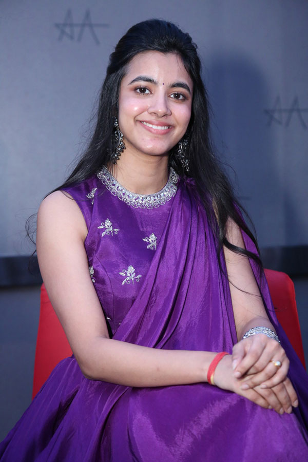 shivani-nagaram-stills-11.jpg