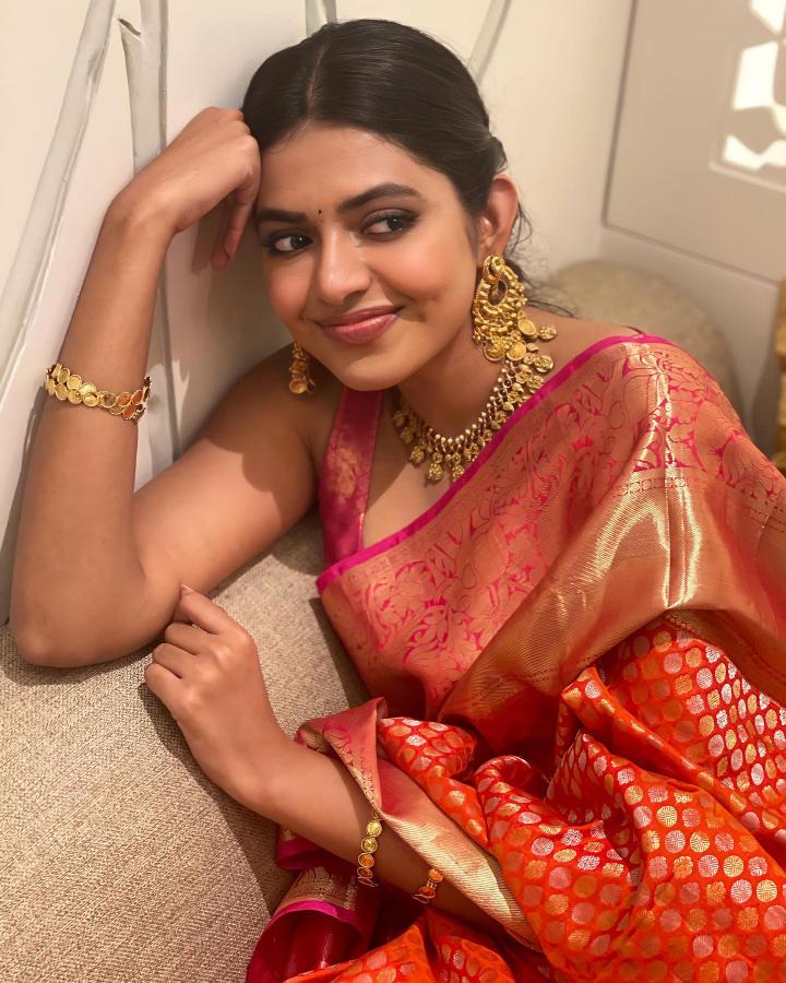 Shivani Rajashekar Deepavali Pics