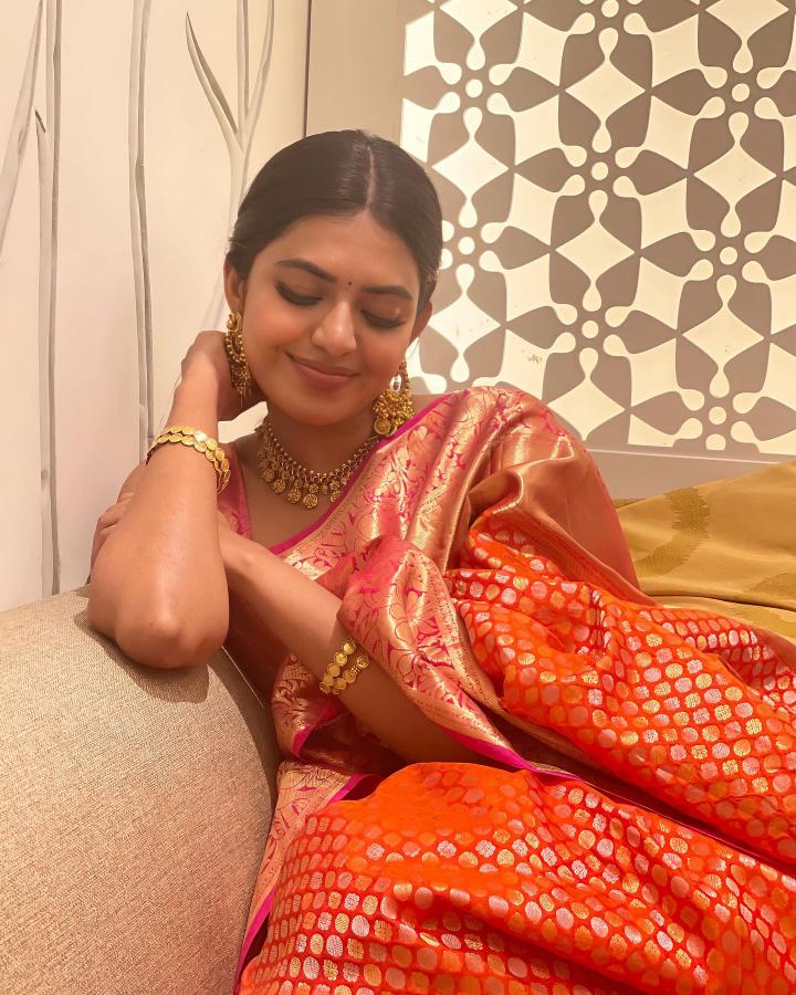 shivani-rajashekar-deepavali-pics-7.jpg