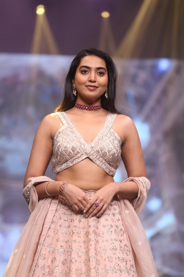 shivathmika-rajasekhar-stills-6.jpg