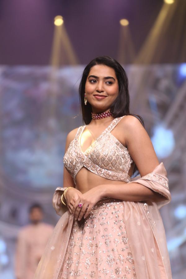 shivathmika-rajasekhar-stills-9.jpg