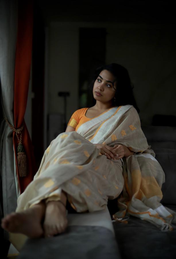 shivathmika-stills-2-5.jpg