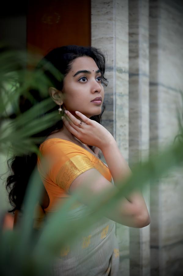 shivathmika-stills-2-9.jpg