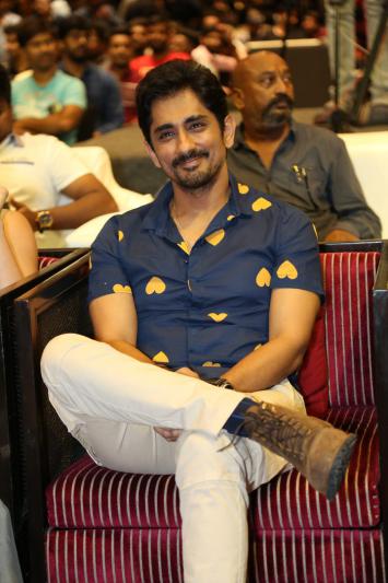 siddharth-stills-2-4.jpg