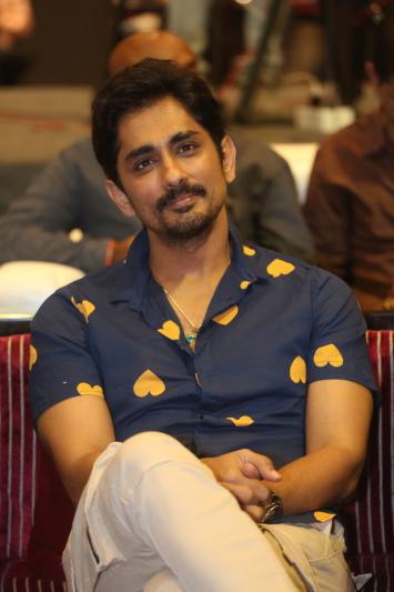 siddharth-stills-2-6.jpg