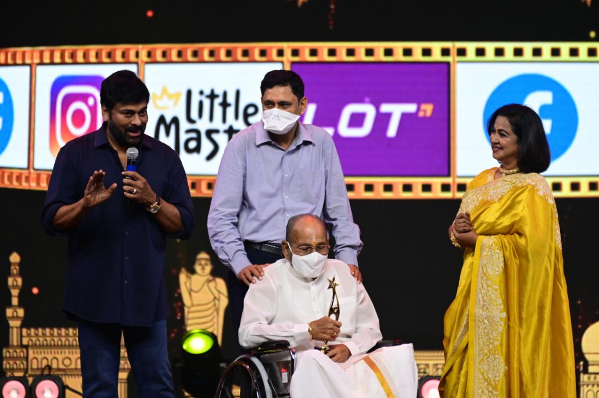SIIMA Awards 2021 Awards Red Carpet