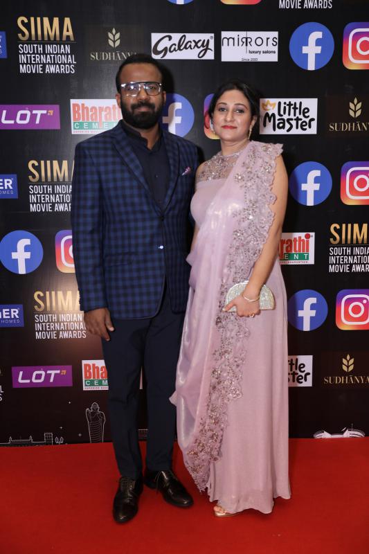 siima-awards-2021-awards-red-carpet-15.jpg