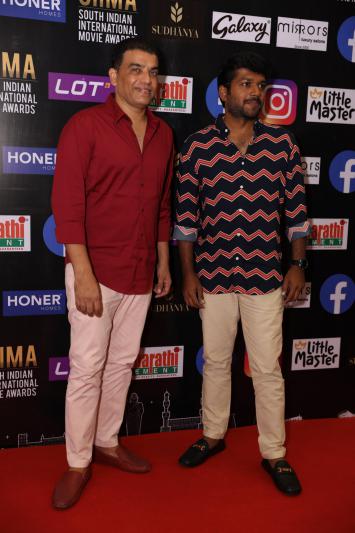 siima-awards-2021-awards-red-carpet-set-2-6.jpg