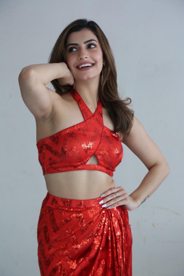 simrithi-bathija-stills-7.jpg