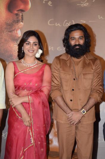 sir-movie-trailer-launch-3.jpg