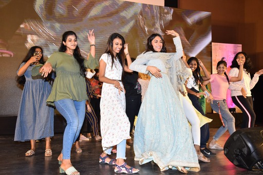 sita-ramam-song-launch-at-mallareddy-womens-college-3.jpg