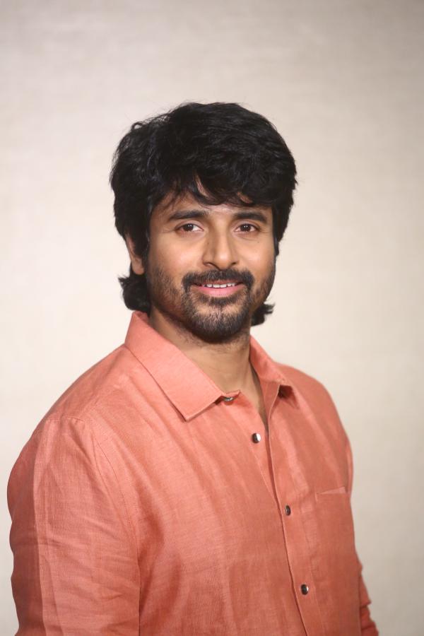 siva-karthikeyan-stills-3.jpg