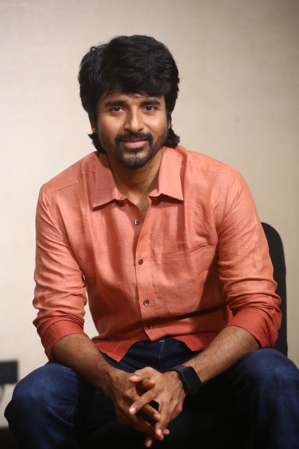 siva-karthikeyan-stills-4.jpg
